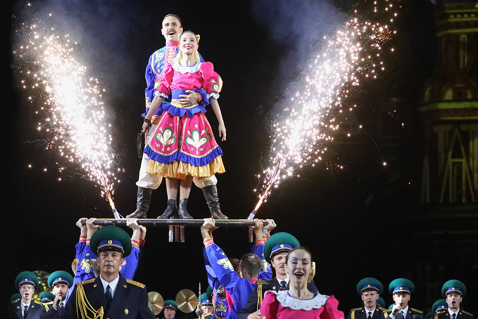 21 идея, куда сходить в Москве на выходные 27 и 28 августа 2022: фестивали «Русское поле», «Спасская башня» и концерт легенд рока