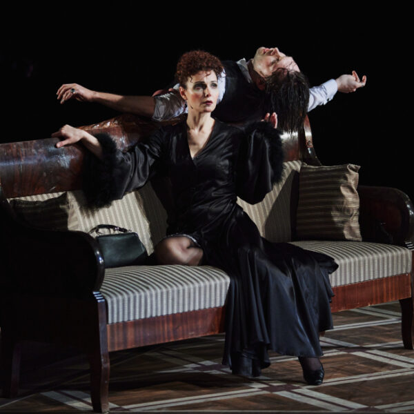 Спектакль Зойкина квартира