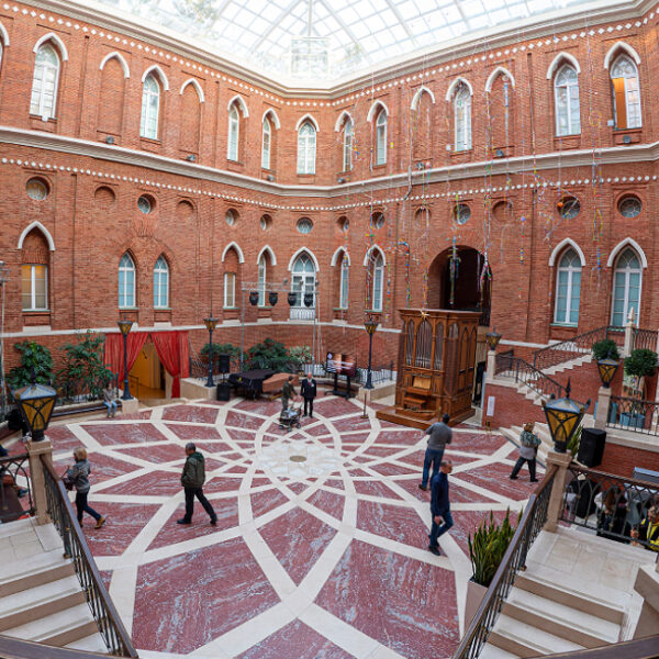 Концерт «Ночь во дворце» в усадьбе «Царицыно»