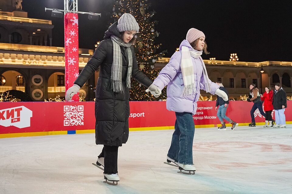Открытие катка на Северном речном вокзале в Москве 1 декабря 2024: театр на льду и мастер-класс от Александра Энберта