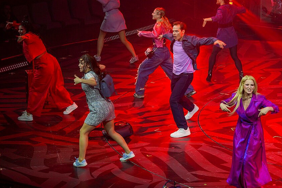 27 лучших идей, куда сходить на выходных в Москве 11 и 12 октября 2025: забег в кокошниках, мюзикл Басты и неделя моды