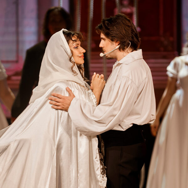 Рок-опера «Юнона и Авось» в Кремлевском дворце