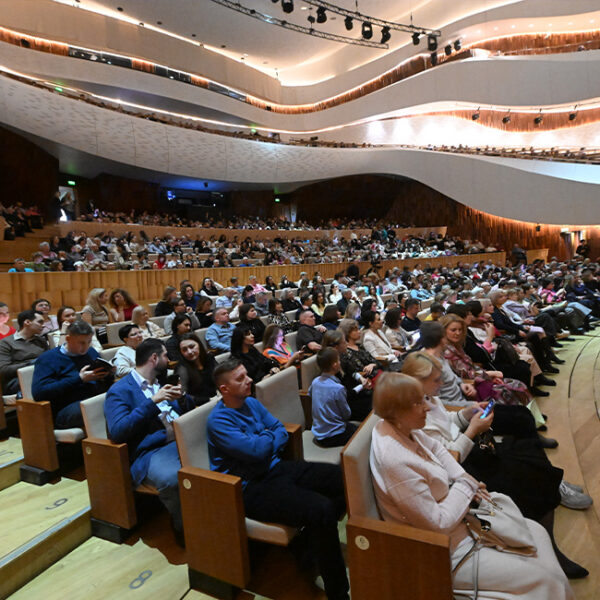 Концерт Архиерейского хора Псково-Печерского монастыря в Зарядье