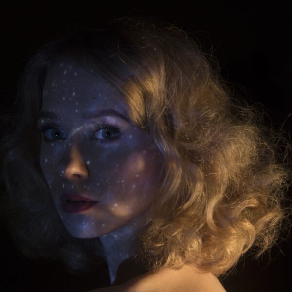 Спектакль «Безымянная звезда»: премьера в Екатерининском собрании