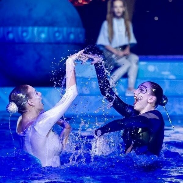 Шоу на воде «Живая вода»