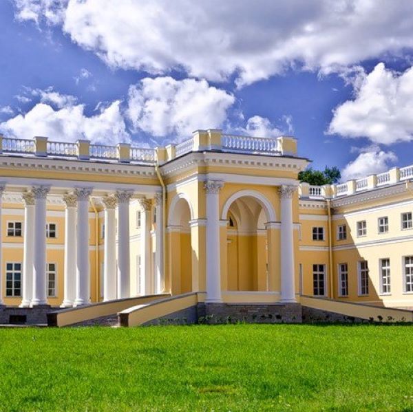 Выставка «Августейшие визиты в Крым 1900-1909»