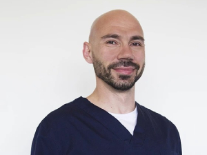 Дмитрий Аверин