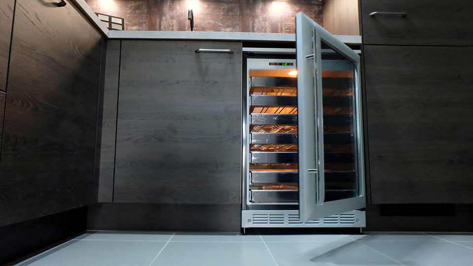 20 лучших винных шкафов в 2025 году