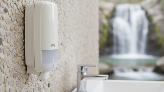 Tork Elevation 561500 S4. Фото: Павел Громов / Нейросеть