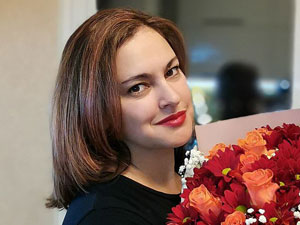 Александра Сурис