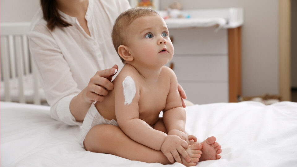 12 лучших мазей от аллергии для детей в 2025 году