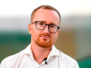 Максим Обушенков