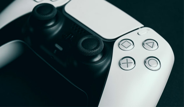 Игра в приставку