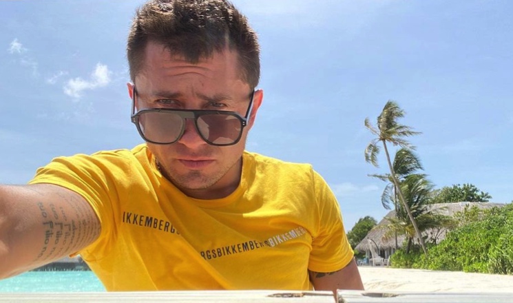 Павел Прилучный вернулся с Мальдив и поразил внешним видом