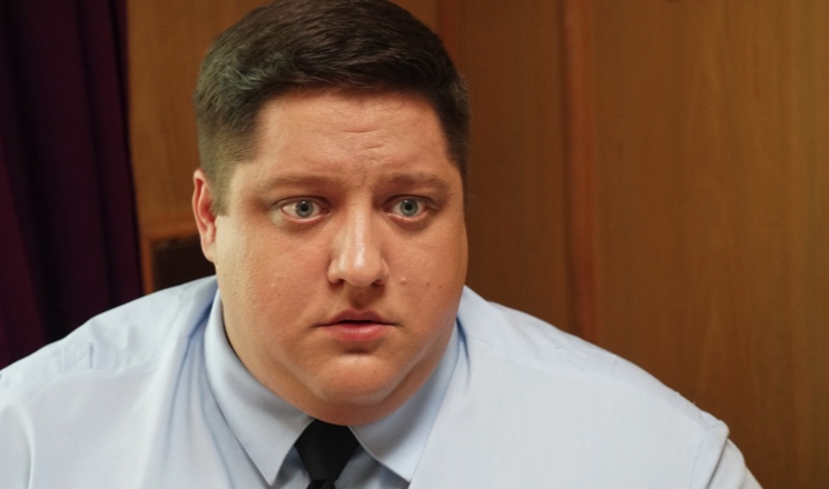 Звезда сериала «Полицейский с Рублевки» Роман Попов упал в обморок и разбил голову