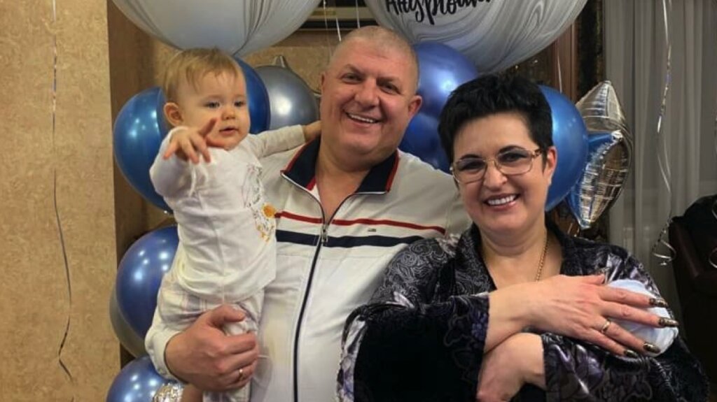 53-летняя Елена Голунова родила пятого ребенка