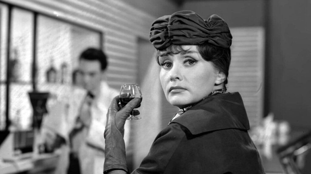 Умерла звезда сериала «Четыре танкиста и собака»