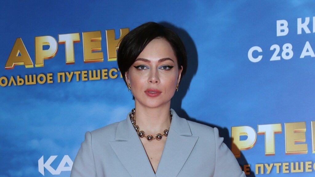 Новости шоу-бизнеса: драма Деревянко, удар по Самбурской и роды Орловой