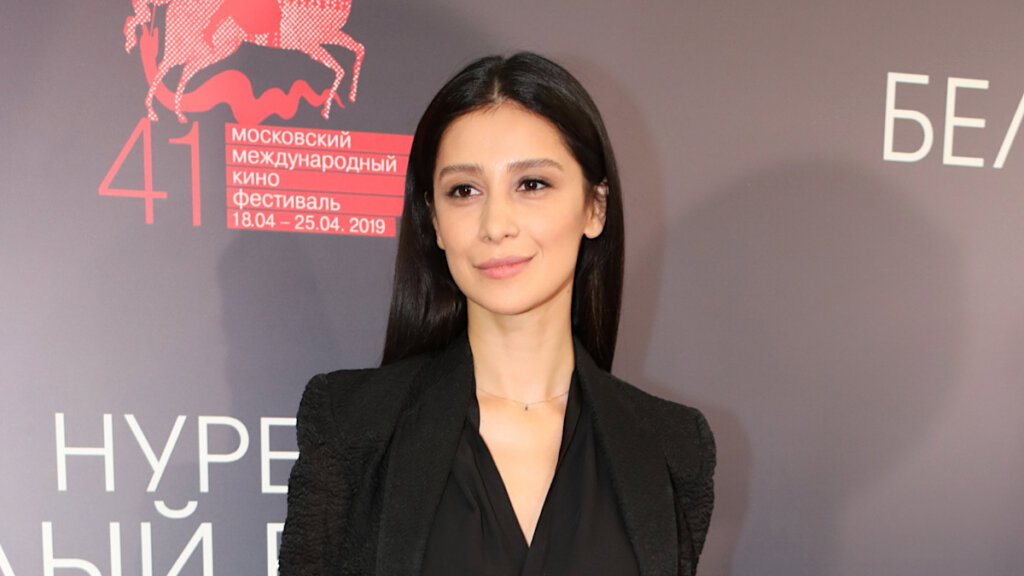 «Я вернусь»: Бывший муж Равшаны Курковой бросает творчество и идет служить в рамках мобилизации