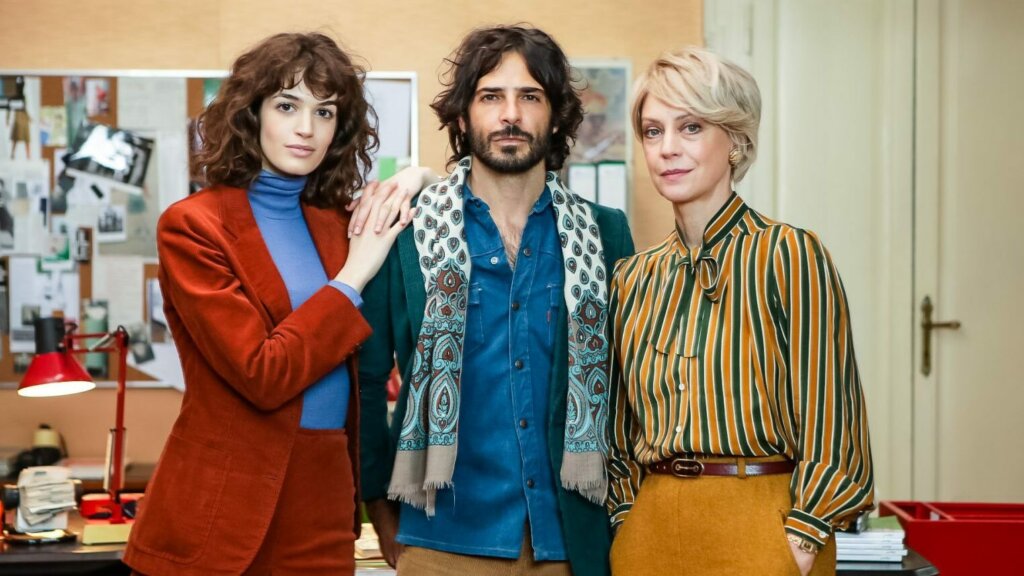 Выписан первый внушительный штраф за показ сериала, в котором демонстрируются ЛГБТ-отношения