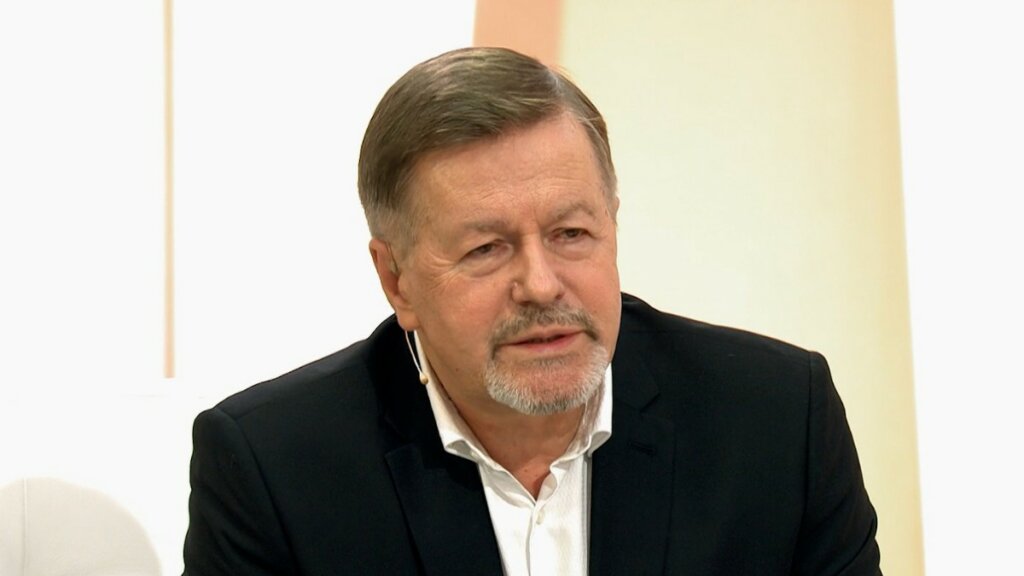 Игорь Ливанов довел до слез Леру Кудрявцеву: у актера умерли жена, дочь и сын от Ирины Безруковой