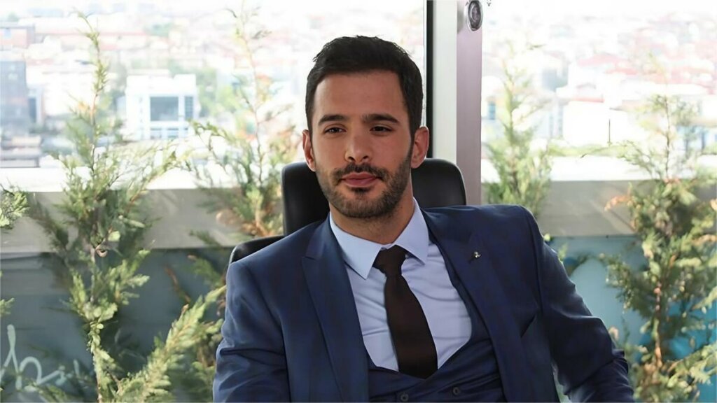 Прекрасен в любой роли: Семь лучших сериалов и фильмов с Барышем Ардучем