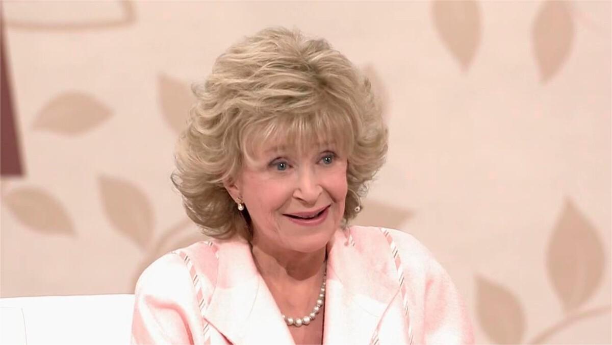 Регина Дубовицкая жалаңаш жалған