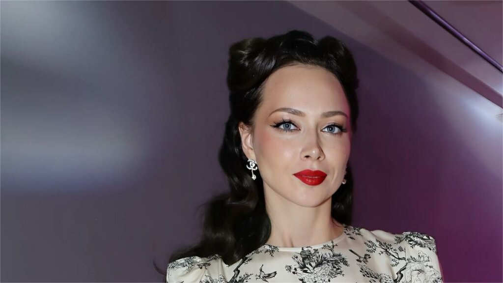 Настасья Самбурская снова одинока: отказалась рожать и ушла от «самого лучшего мужчины»