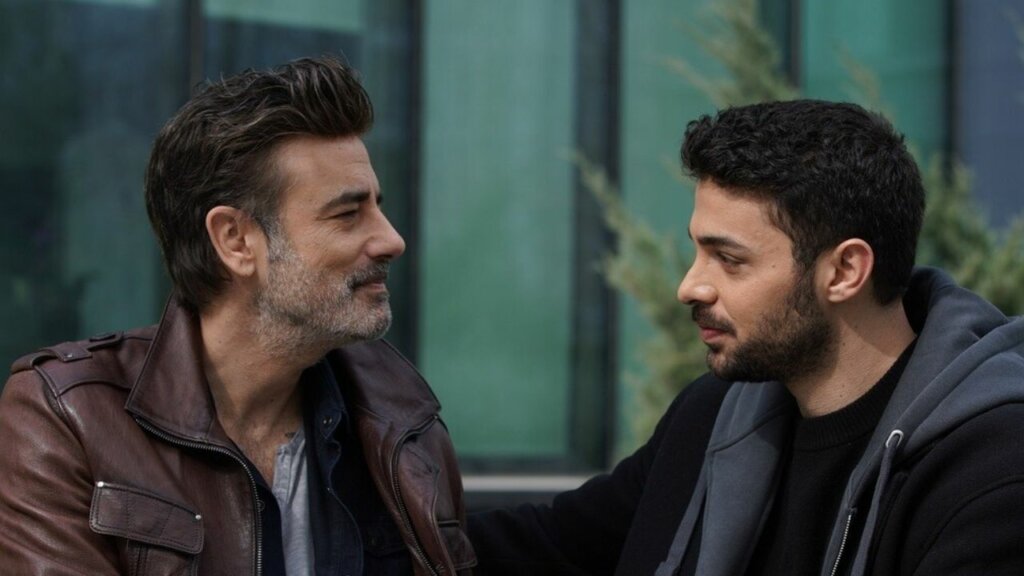 Звезду турецкого сериала «Дикий» обвинили в домогательствах на съемках