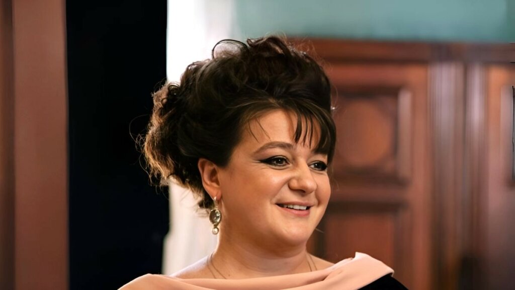 Помолодела и похорошела: вот как сейчас выглядит актриса Анастасия Мельникова из «Улиц разбитых фонарей»