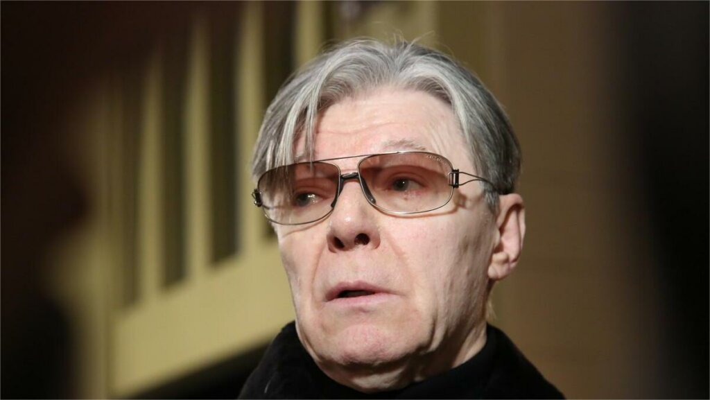 Александру Збруеву стало хуже: всплыли печальные подробности