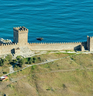 Генуэзская крепость в Судаке