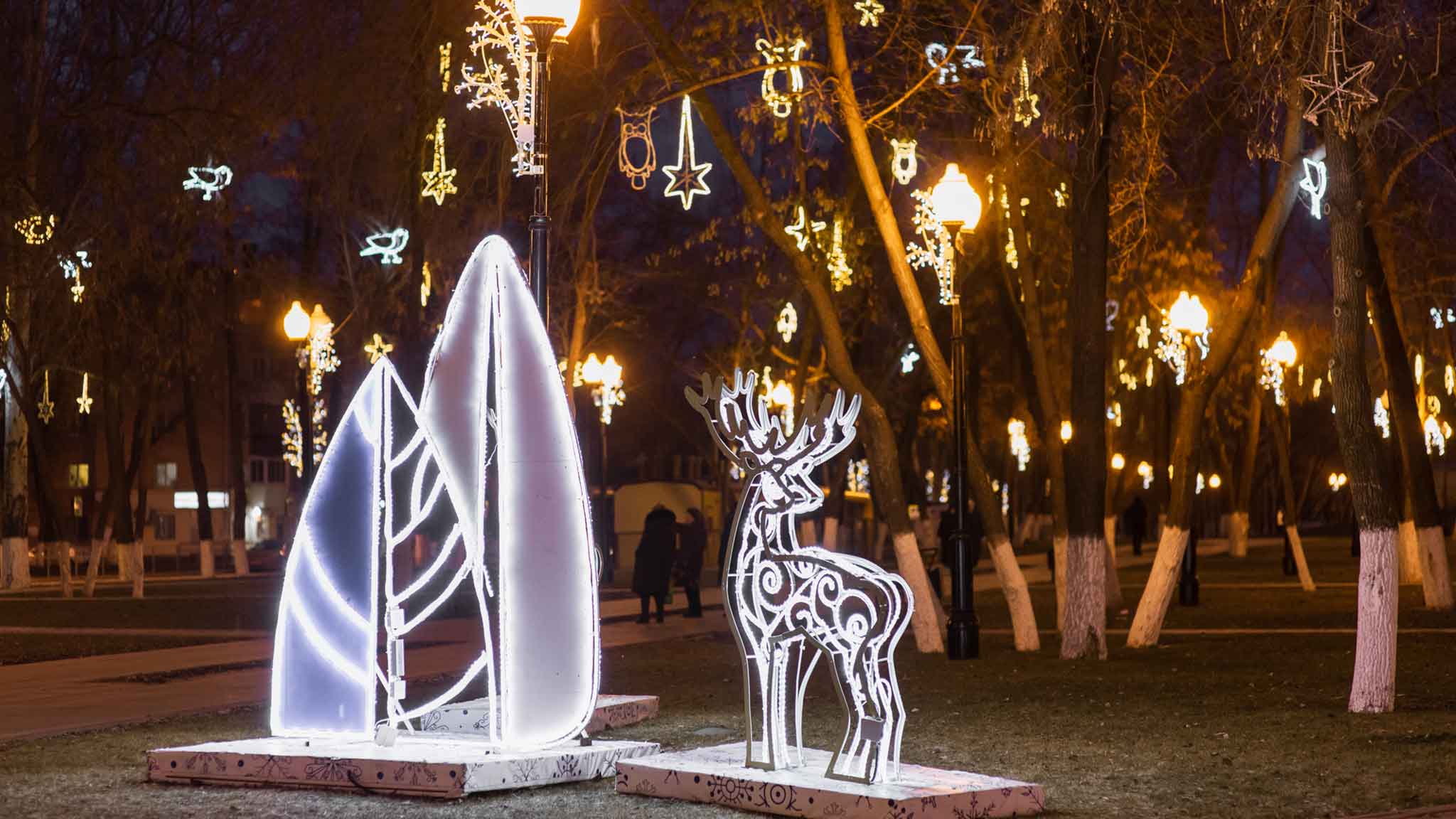 Как украшают краснодар к новому году фото