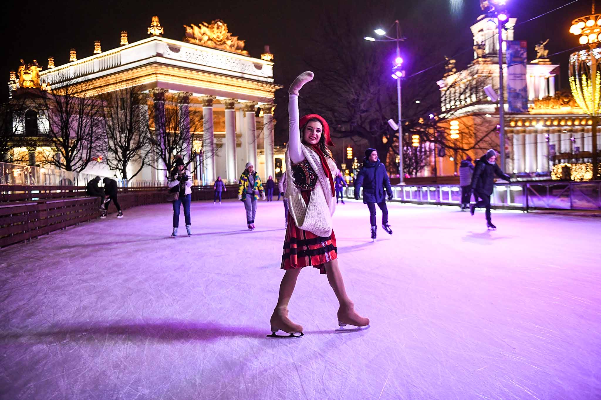 Каток вднх, москва. Куда сходить компанией. Рыбный фестиваль на теплом стане фото. Культурные места москвы. Рыбный фестиваль на теплом стане фото.