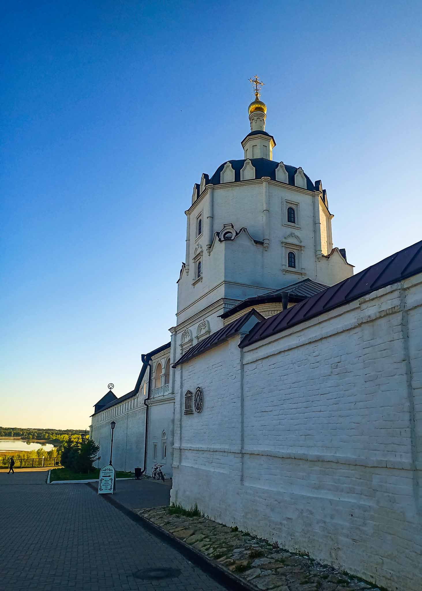 Богородице-Успенский монастырь
