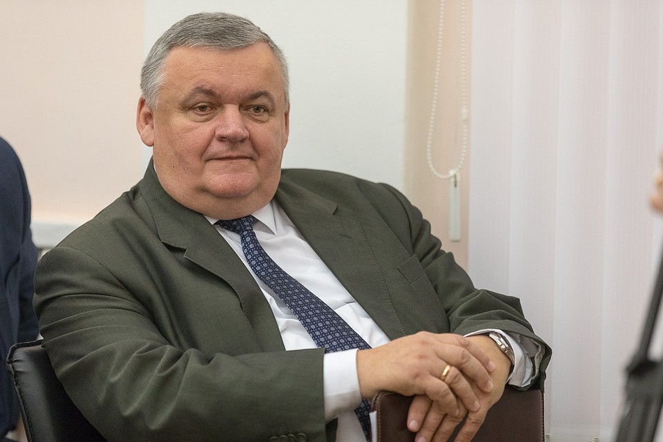 Признать конкурс на замещение несостоявшимся Признать конкурс на замещение несостоявшимся