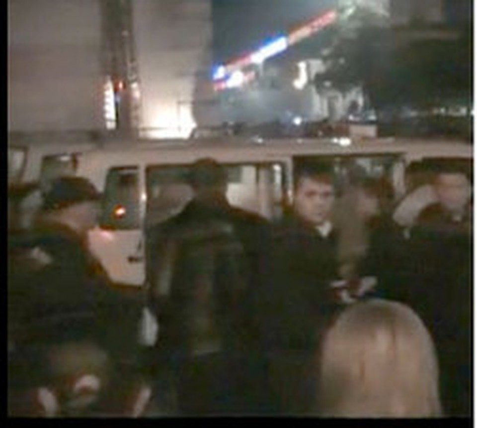 Вчера после взрыва гранаты в толпе началась паника