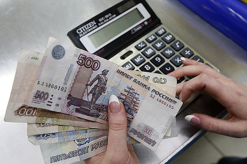 В прошлом году повышение было только чуть больше ста рублей
