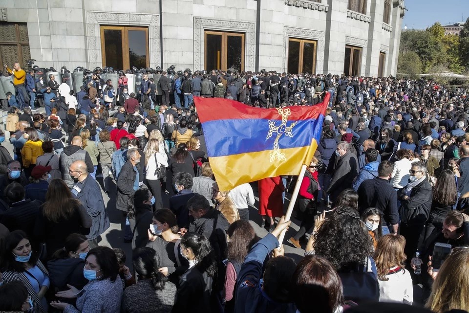 Около 130 человек задержаны на митинге оппозиции в Ереване