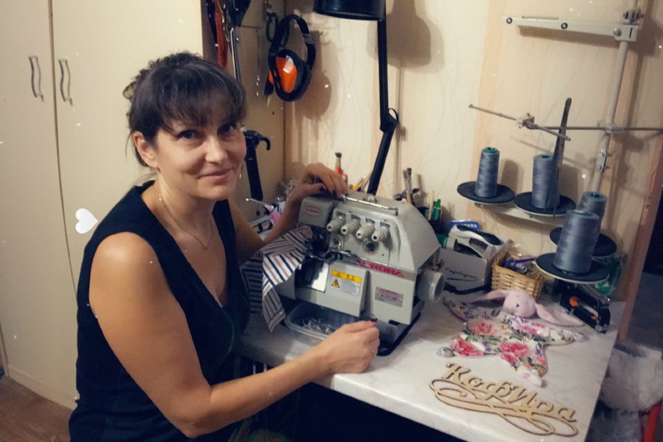 Всю жизнь Ирина шила вещи для себя и для своей семьи