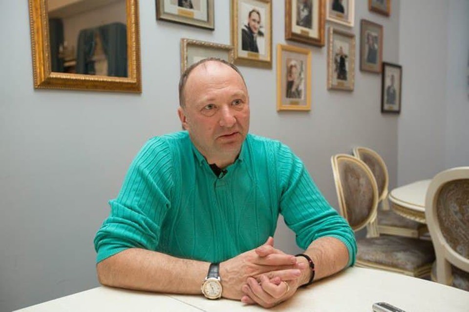 Сейчас в тусовке спокойно говорят, что у Гальцева две жены