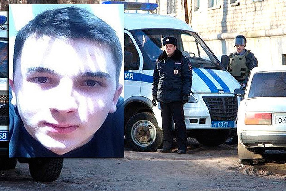 Порно заперли в туалете и не выпускали пока она трахнул уборщицу