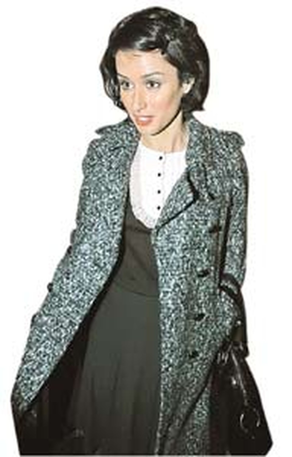 Общаясь с корреспондентом «КП», Тина не вынимала рук из карманов пальто...