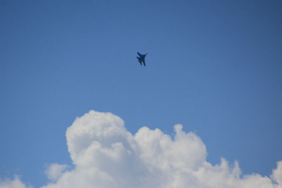 прогулка на вертолете москва. санкт-петербург с вертолета. полет на вертолете над питером. аэроклуб компания. полет на вертолете питер.