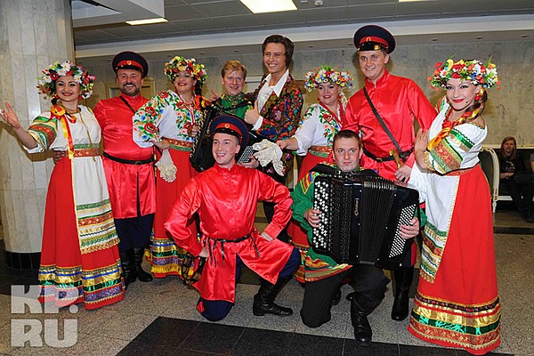 Гуляй душа картинки. Ансамбль гуляй душа. Ансамбль гуляй душа. Ансамбль гуляй душа. Гуляй душа севастополь шоу группа.