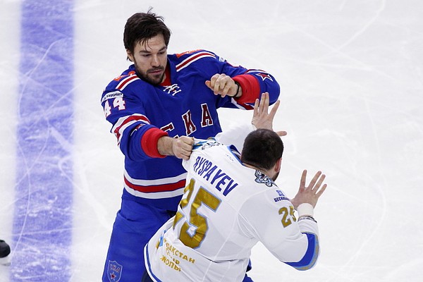 рыспаев. рыспаев руслан. хоккей дамир рыспаев. хоккей дамир рыспаев. игрок барыса дамир рыспаев.