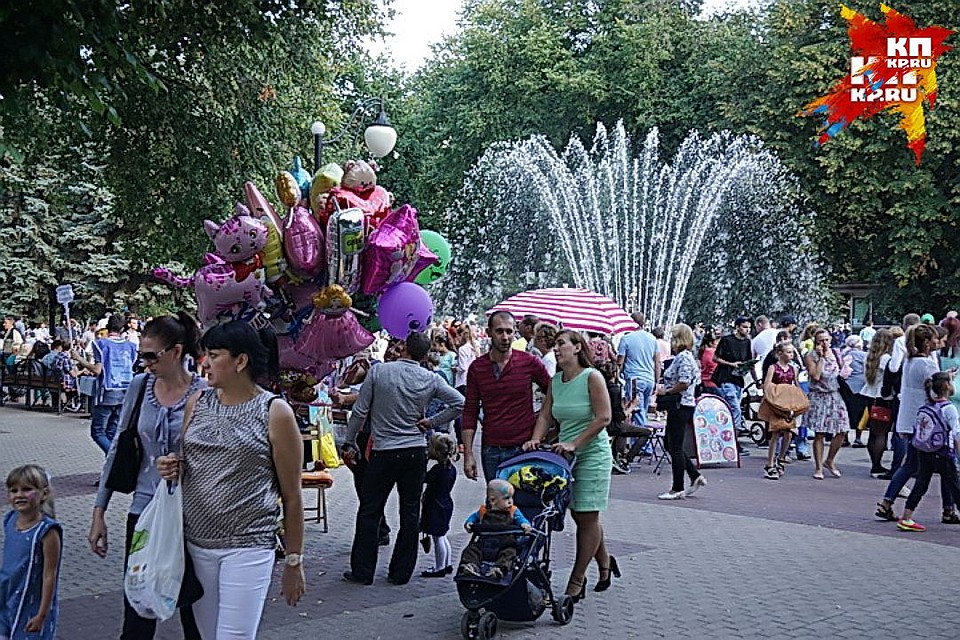 масленица в воронеже. выходные в воронеже. кольцовский сквер с высоты воронеж. воронеж зима 2022. придаченская дамба воронеж картинки.