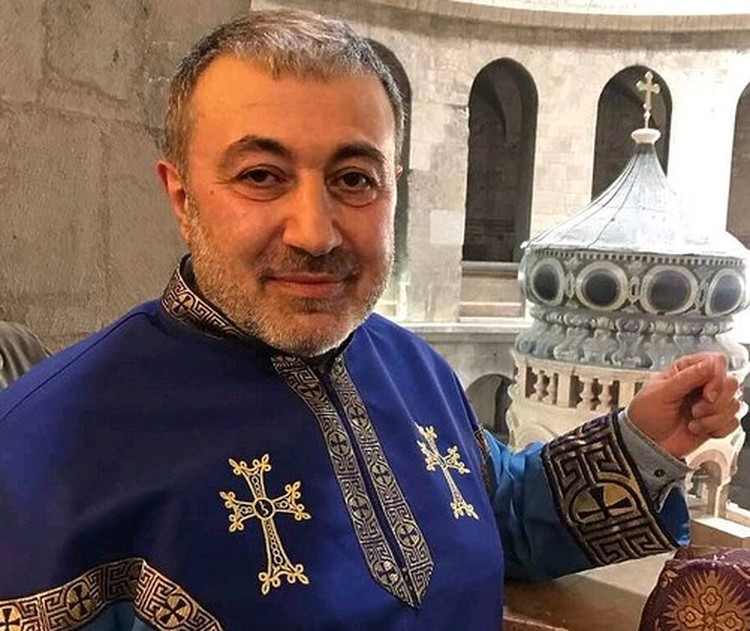 Убитый родными дочками Михаил Хачатурян.