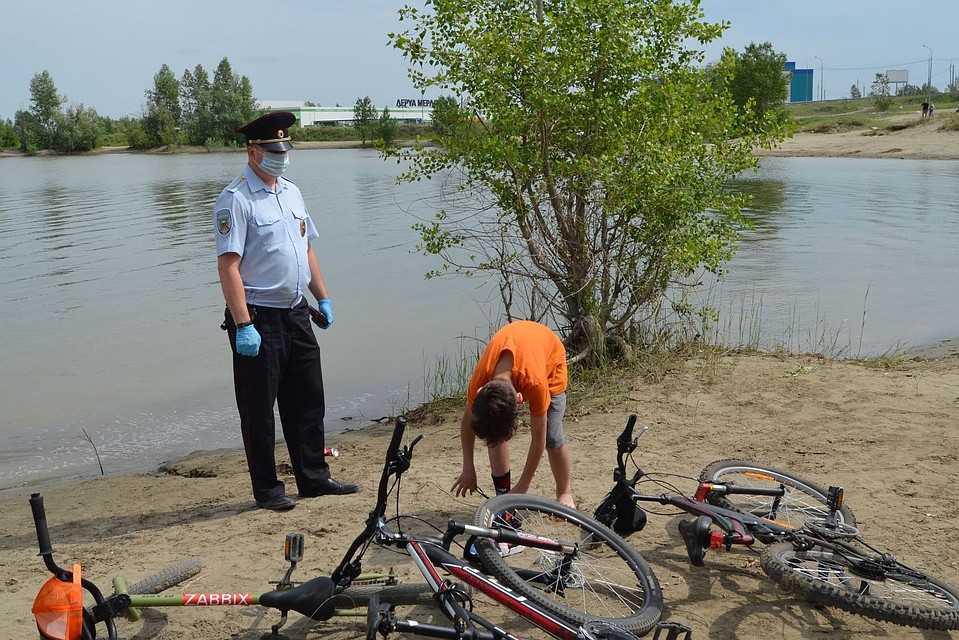 В Барнауле проводят рейды по соблюдению масочного режима. Фото: пресс-службы УМВД России по Барнаулу