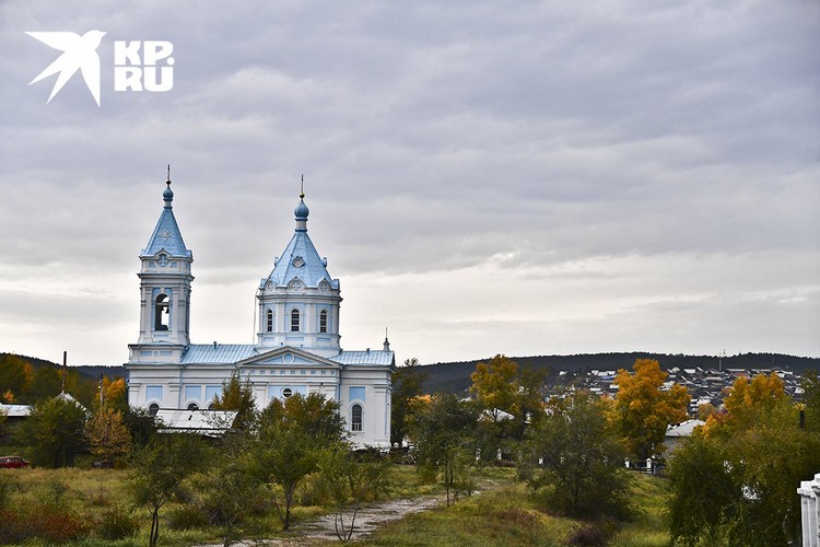 Церковь Успения Пресвятой Богородицы в г. Кяхта. Построена в 1884—1888 годах.
